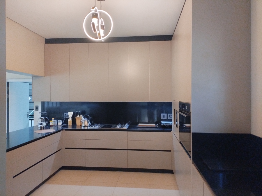 5 Bedroom Property for Sale in Tafelzicht Western Cape